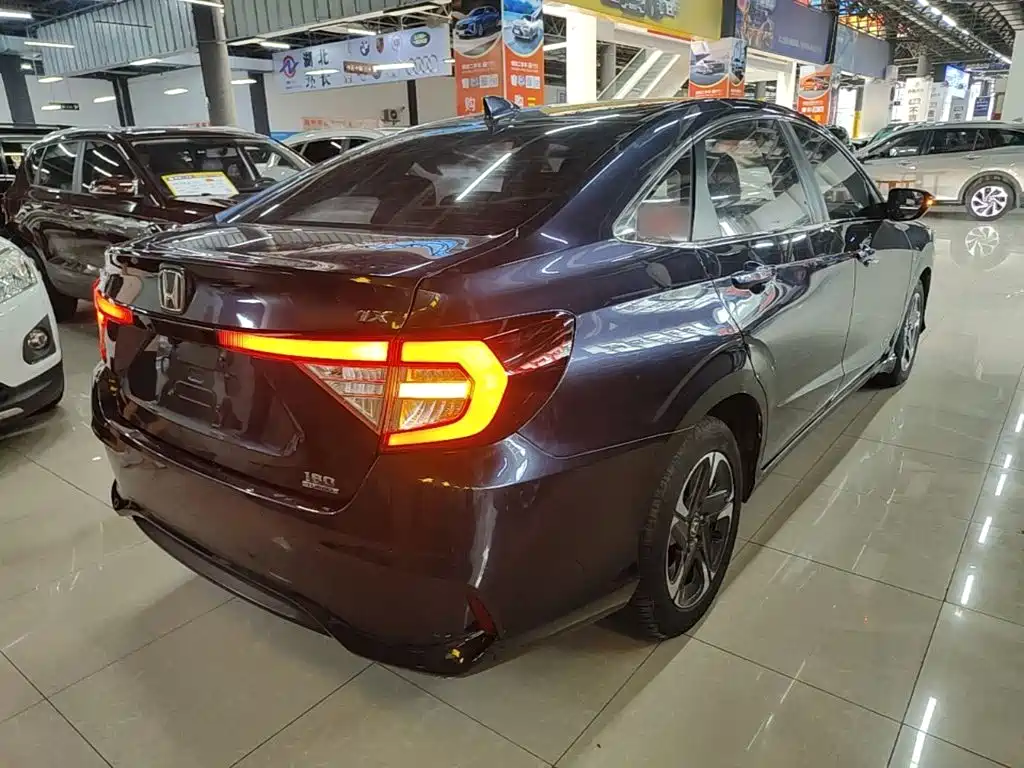 Honda Envix — миниатюра 7