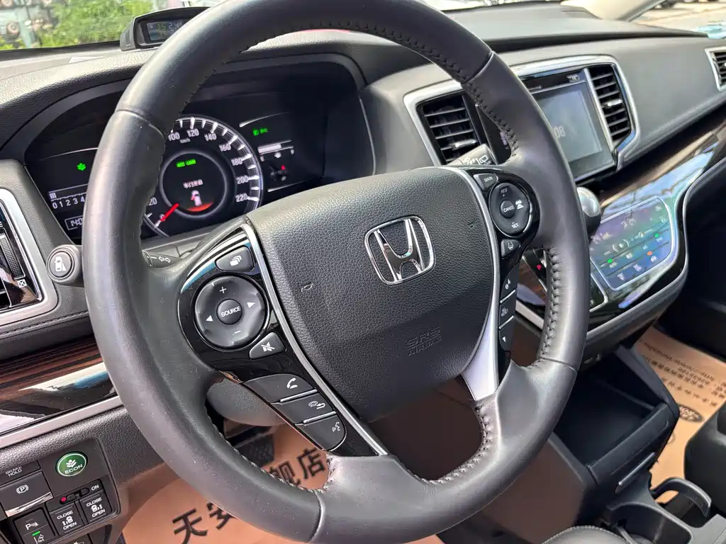 Honda Odyssey — миниатюра 5
