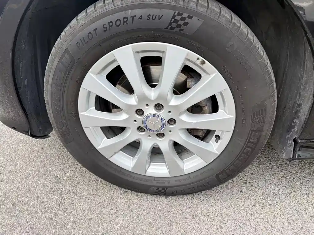 Mercedes-Benz R 2017 R 320 4MATIC