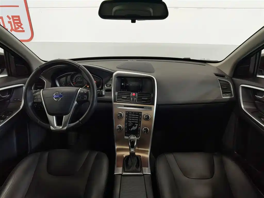 Volvo XC60 2017 T5
