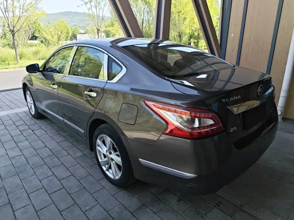 Nissan Teana — миниатюра 5
