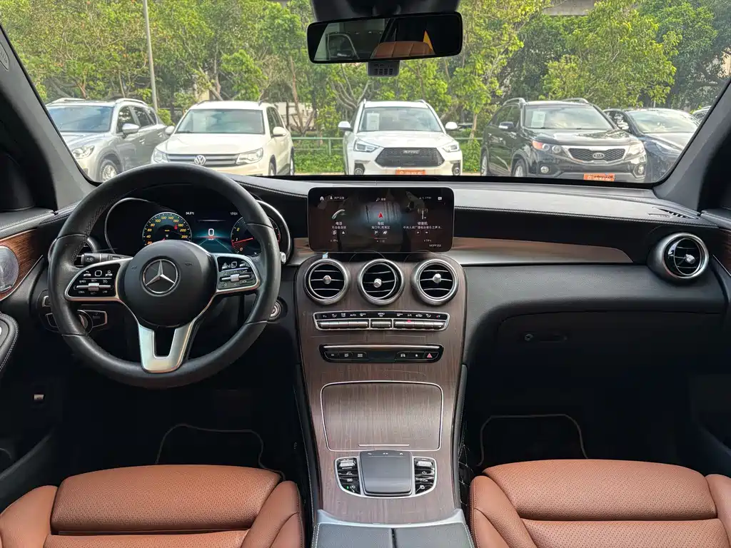 Mercedes-Benz GLC — миниатюра 14