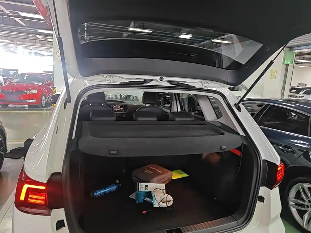 Volkswagen Tharu — миниатюра 19