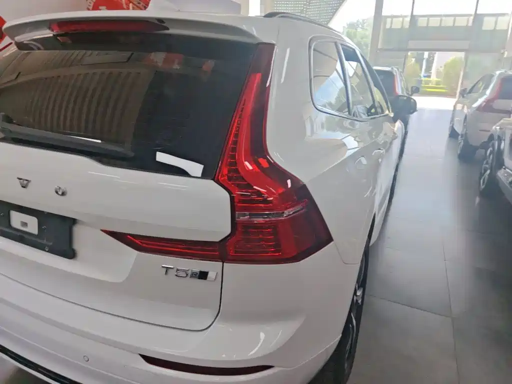 Volvo XC60 — миниатюра 8