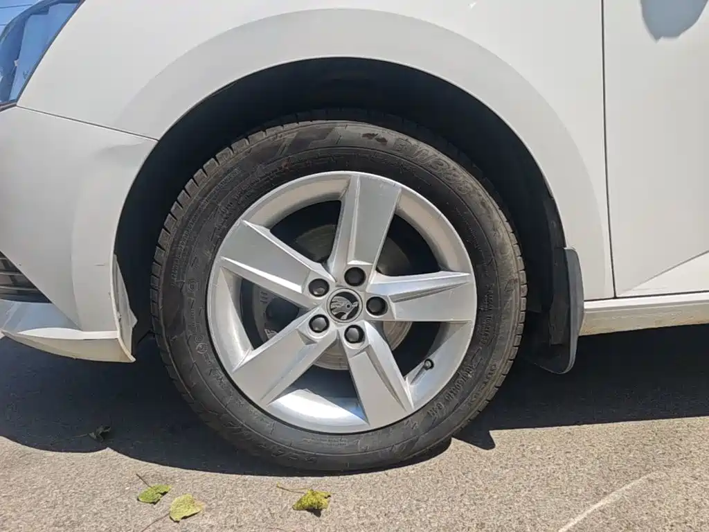 Skoda Fabia — миниатюра 23