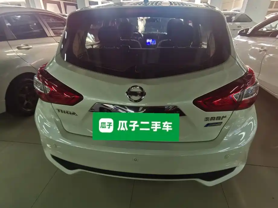 Nissan Tiida — миниатюра 6