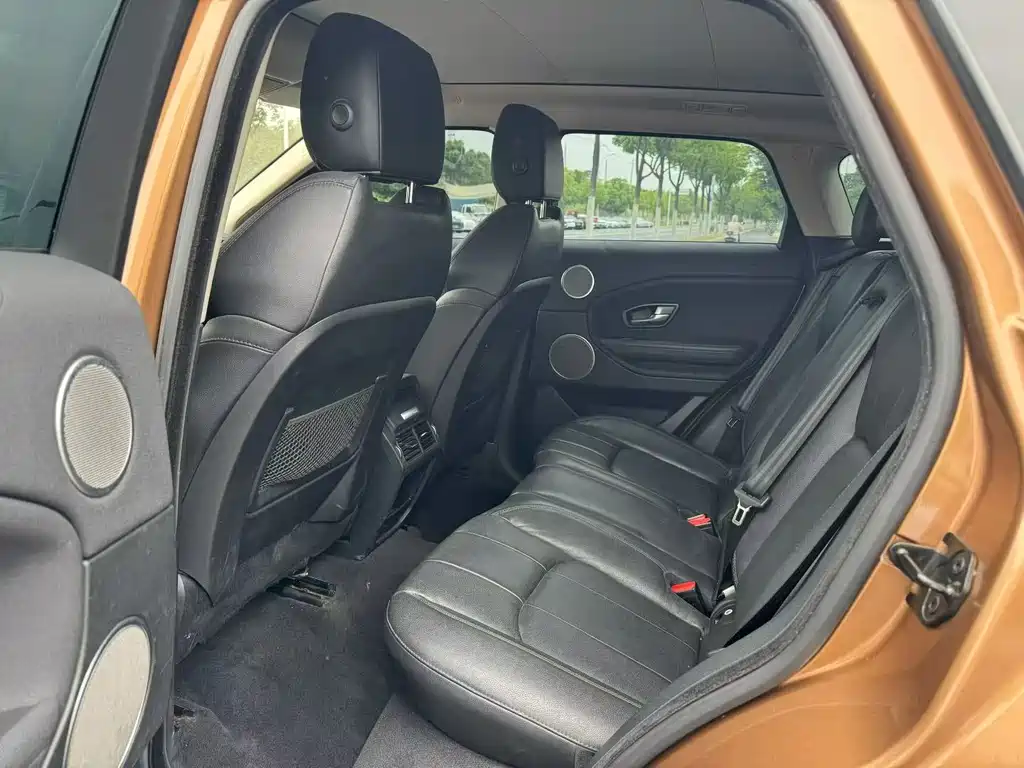 Land Rover Evoque — миниатюра 8