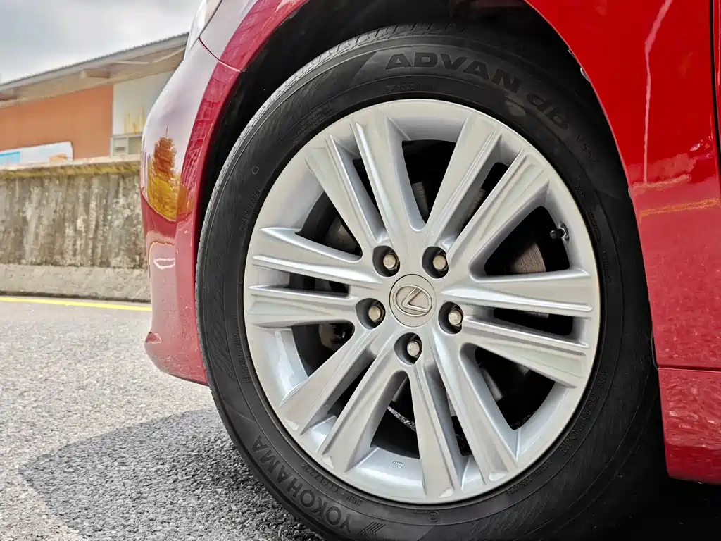 Lexus ES — фотографии объявления, Фото 4