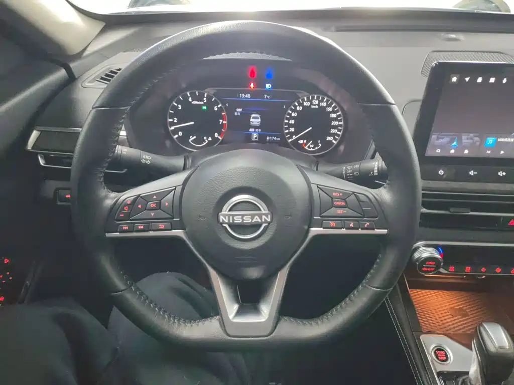 Nissan Teana — миниатюра 7