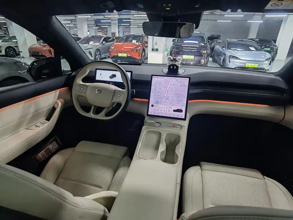 NIO ES6 — миниатюра 5