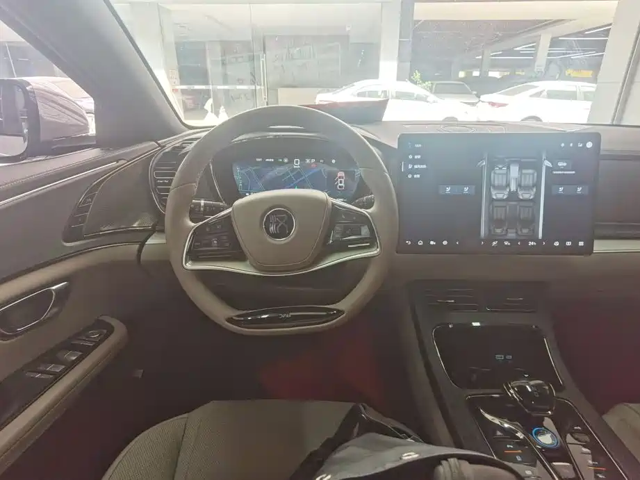 BYD Han — миниатюра 11