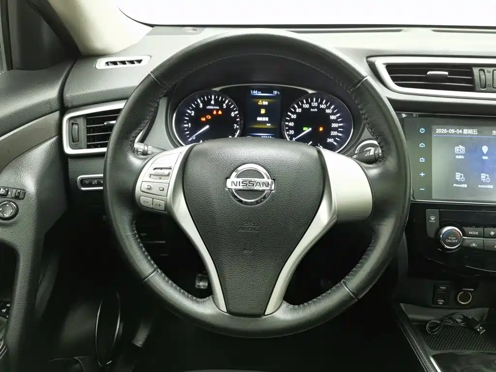 Nissan X-Trail — миниатюра 11