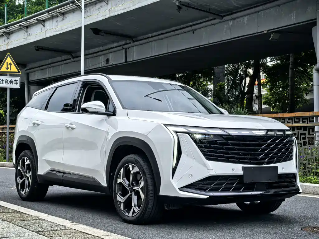 Geely Boyue L — миниатюра 6