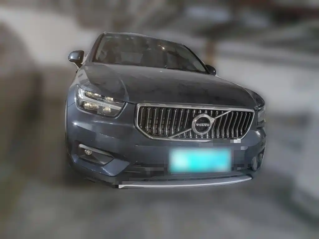 Volvo XC40 — миниатюра 2
