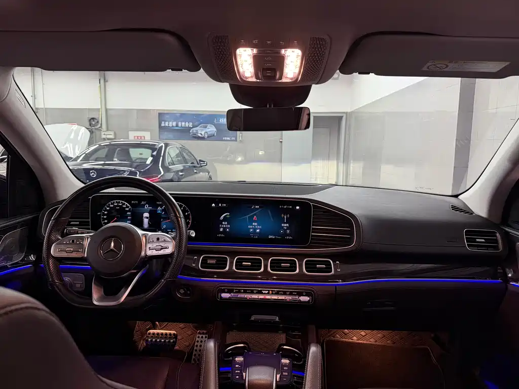 Mercedes-Benz GLS — миниатюра 15