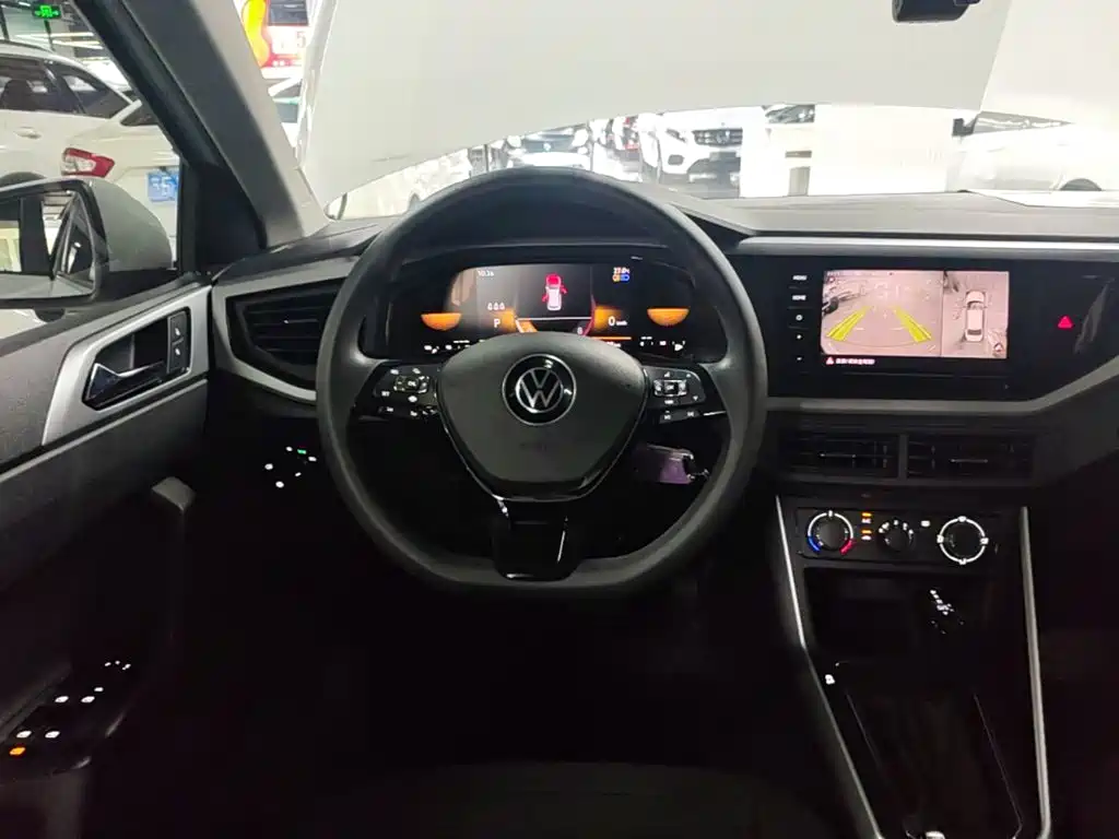 Volkswagen Polo — миниатюра 11