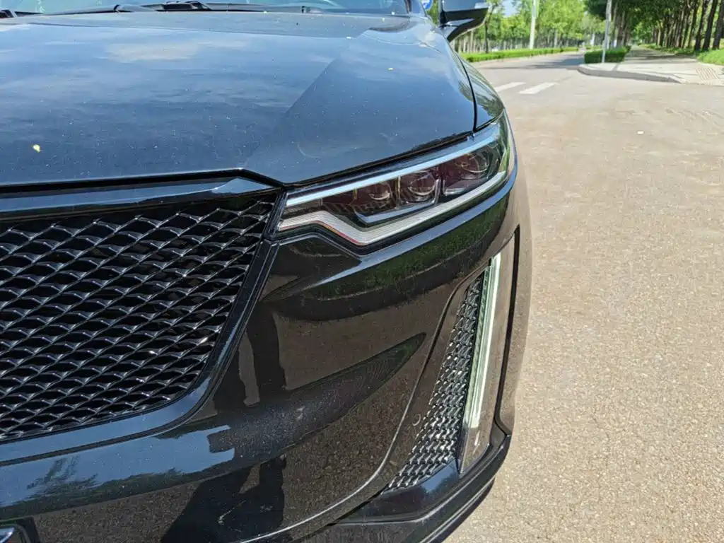 Cadillac XT6 — миниатюра 24