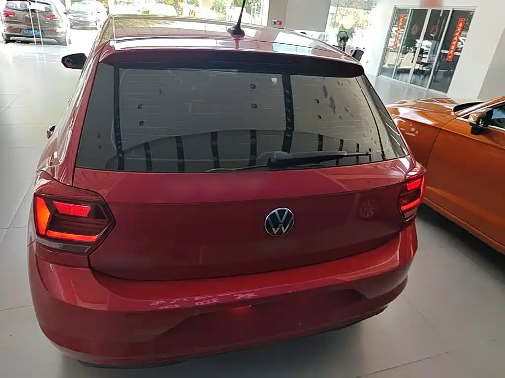 Volkswagen Polo — миниатюра 6