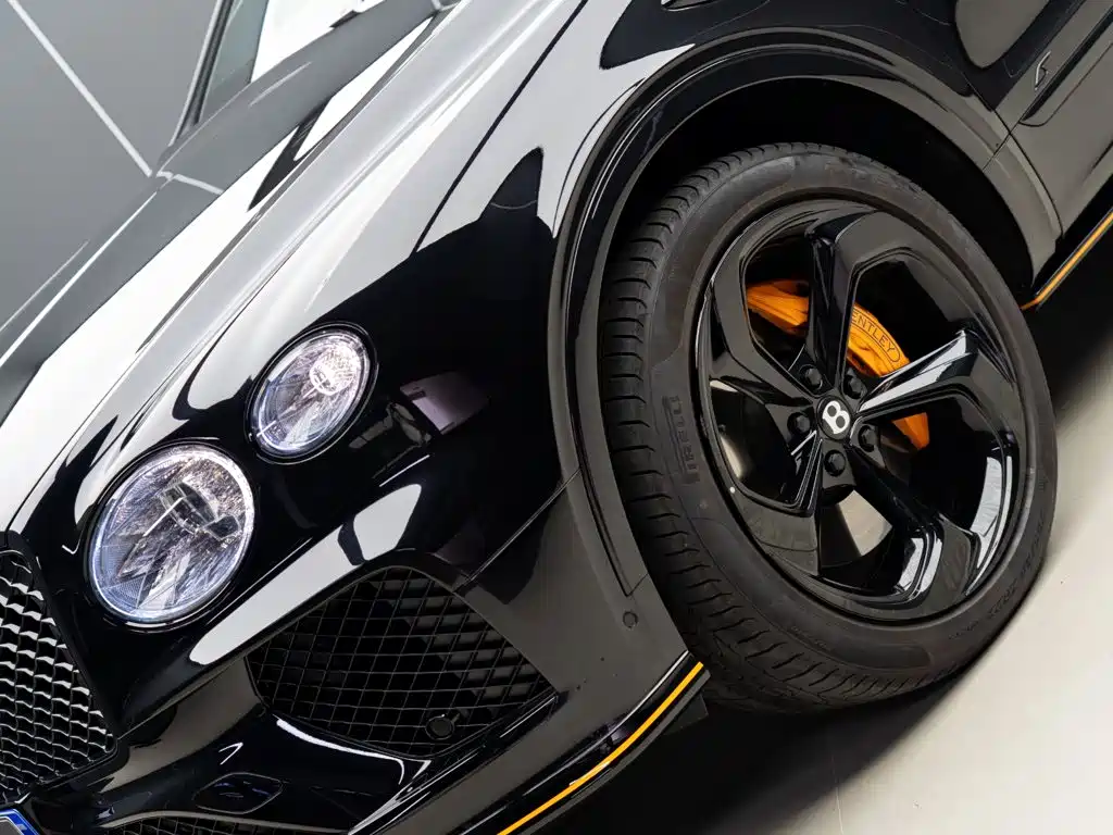 Bentley Bentayga — миниатюра 3