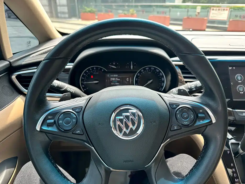 Buick GL8 — миниатюра 15