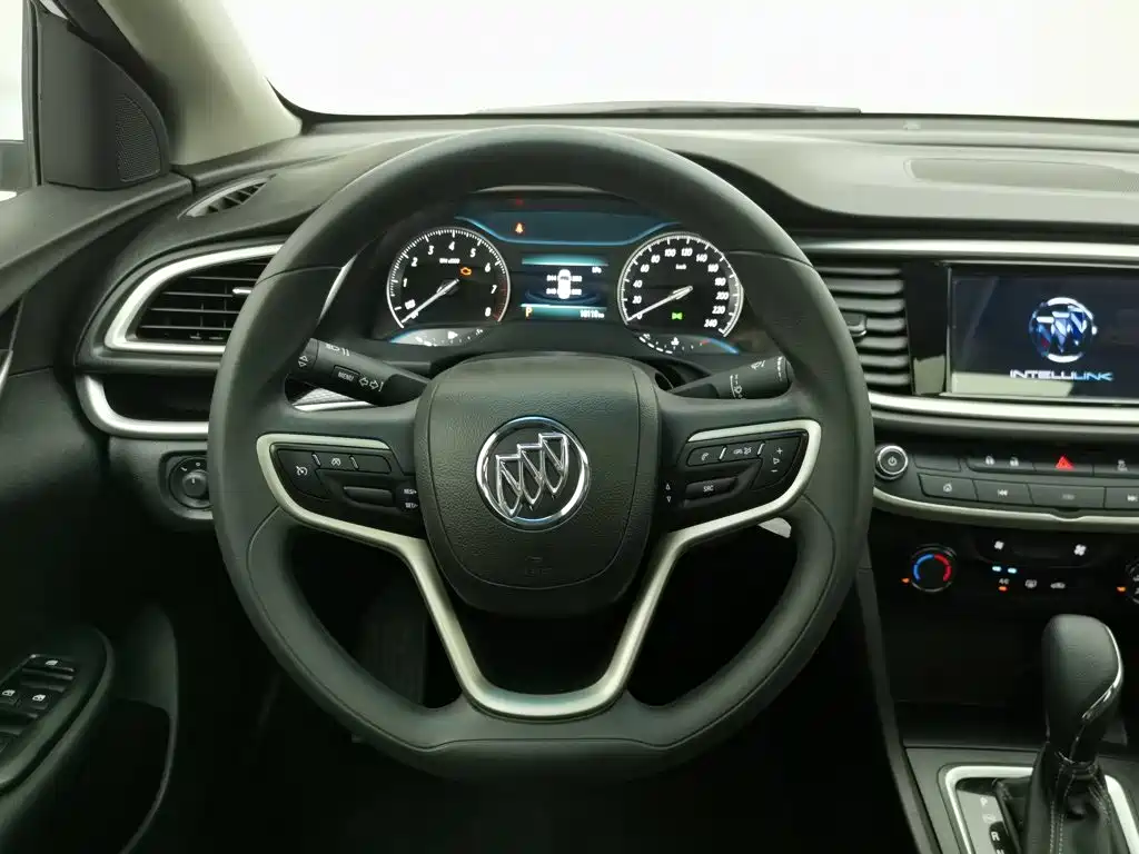 Buick Excelle — миниатюра 11
