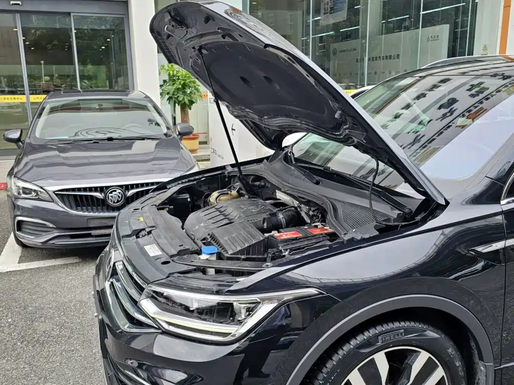 Volkswagen Tiguan L — миниатюра 4