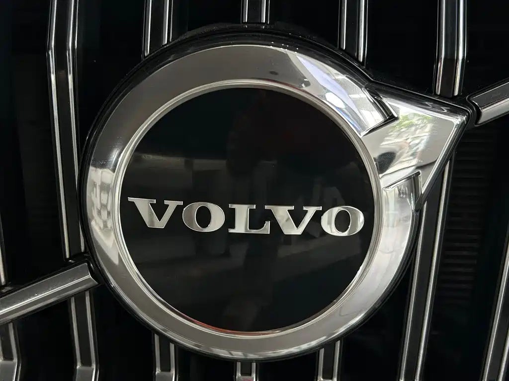 Volvo XC60 — миниатюра 15
