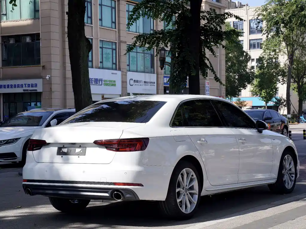 Audi A4L — миниатюра 17
