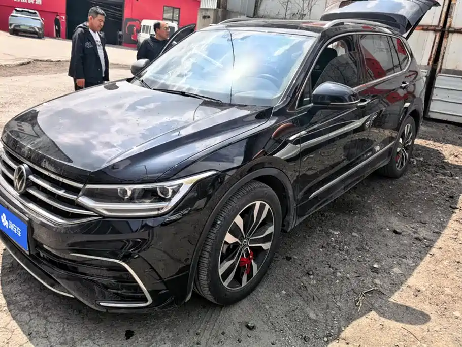 Volkswagen Tiguan L 2022