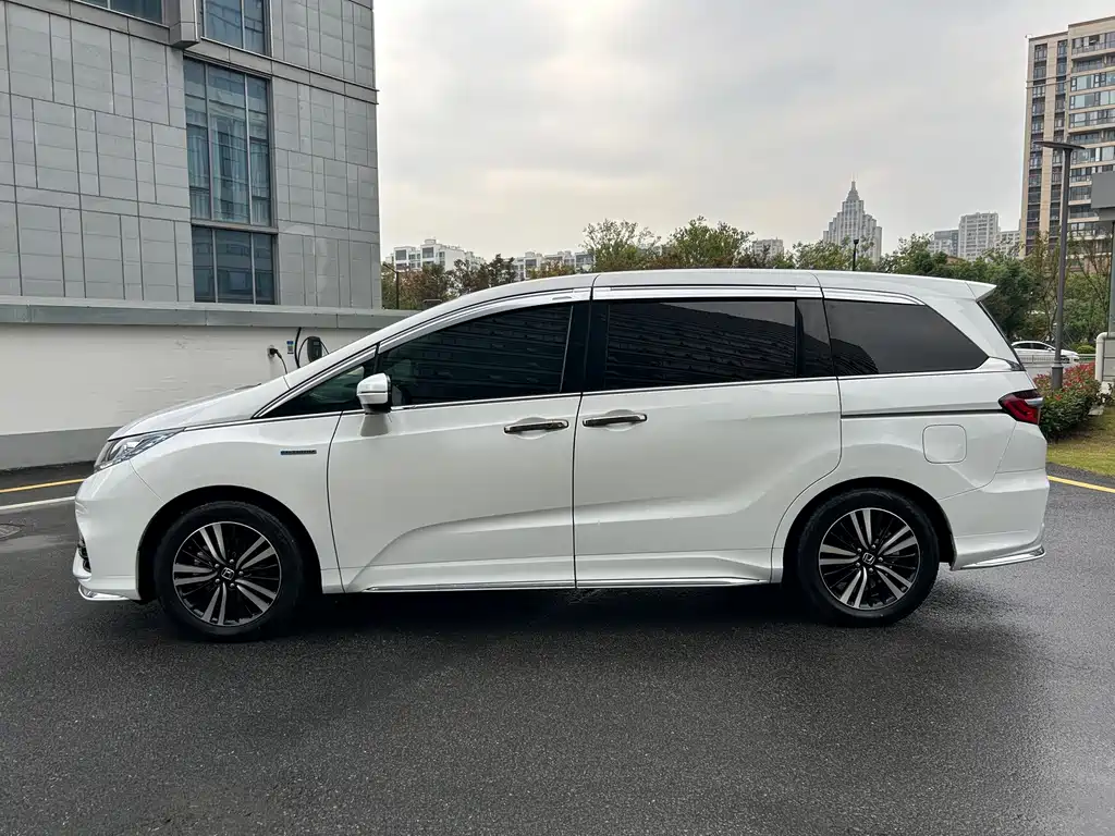 Honda Odyssey — миниатюра 3