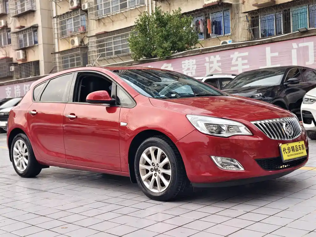 Buick Excelle — миниатюра 3