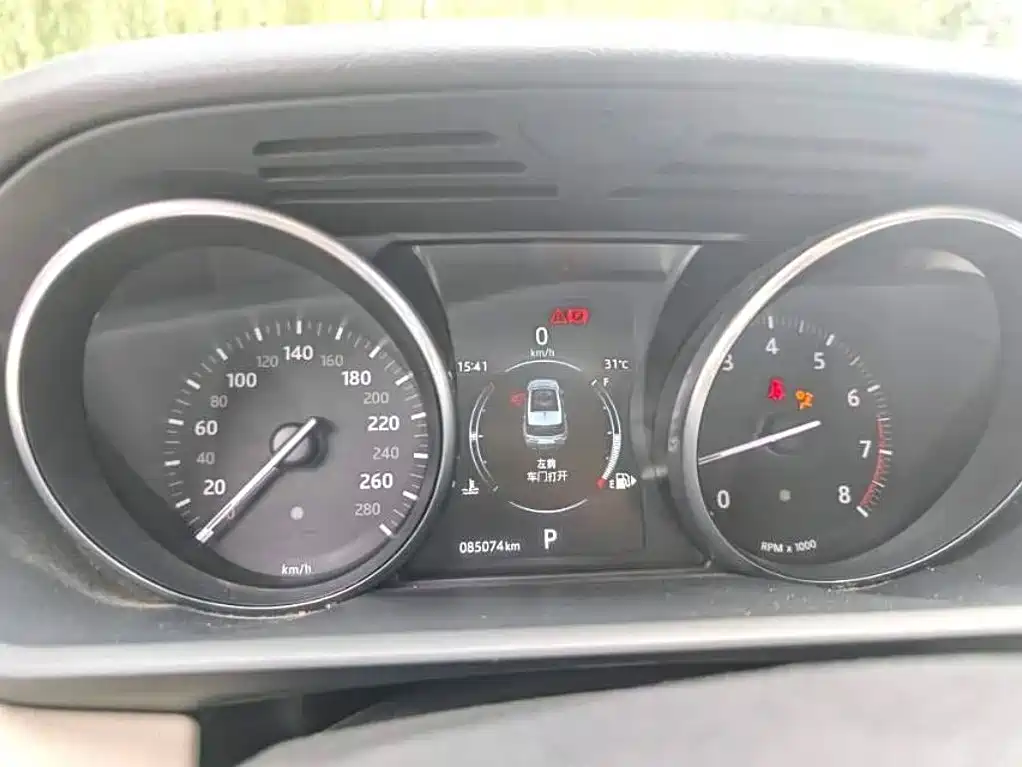 Land Rover Sport — миниатюра 9