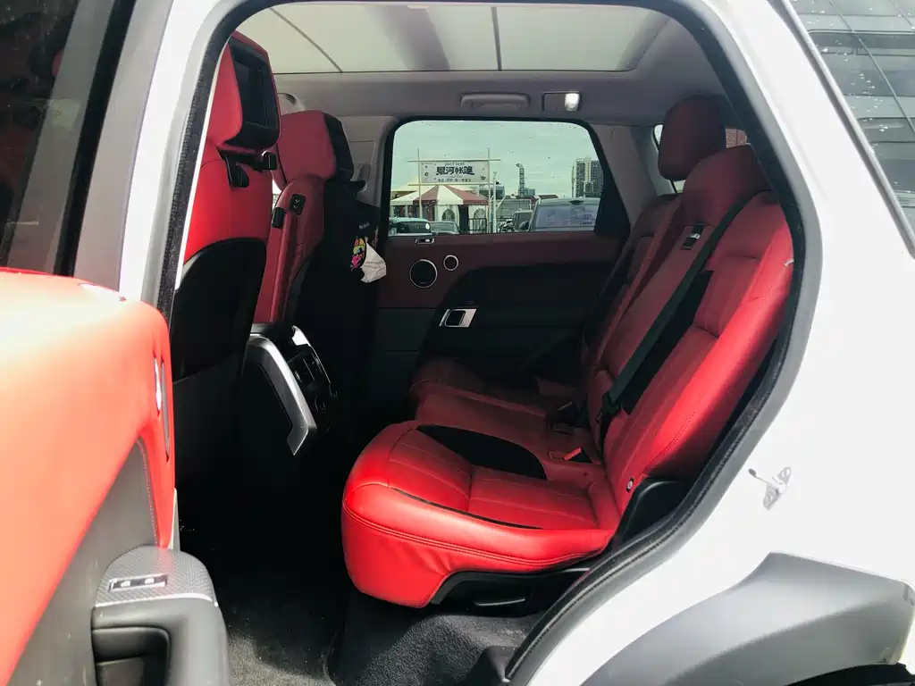 Land Rover Sport — миниатюра 14