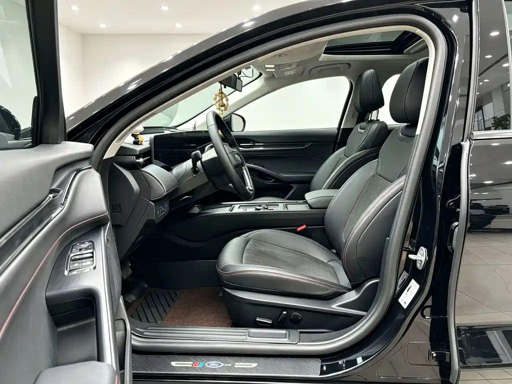 Ford Mondeo — миниатюра 4