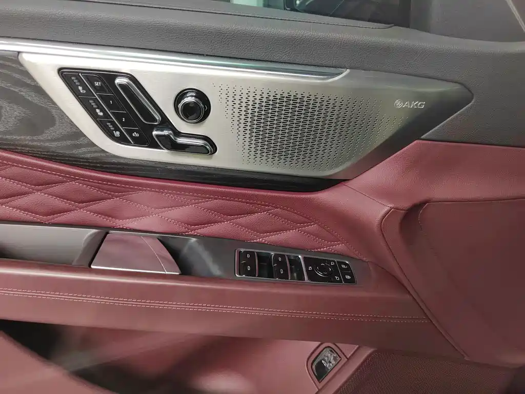 Cadillac CT6 — миниатюра 6