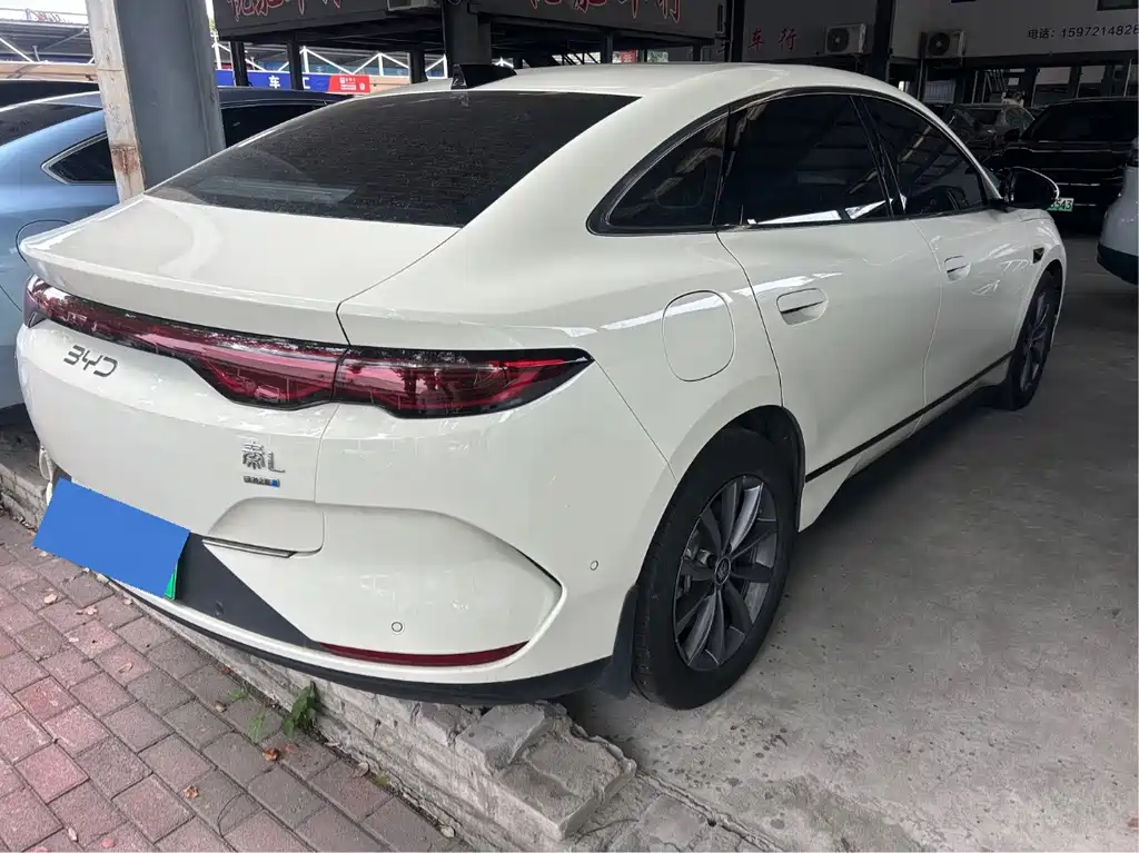 BYD Qin L — миниатюра 8