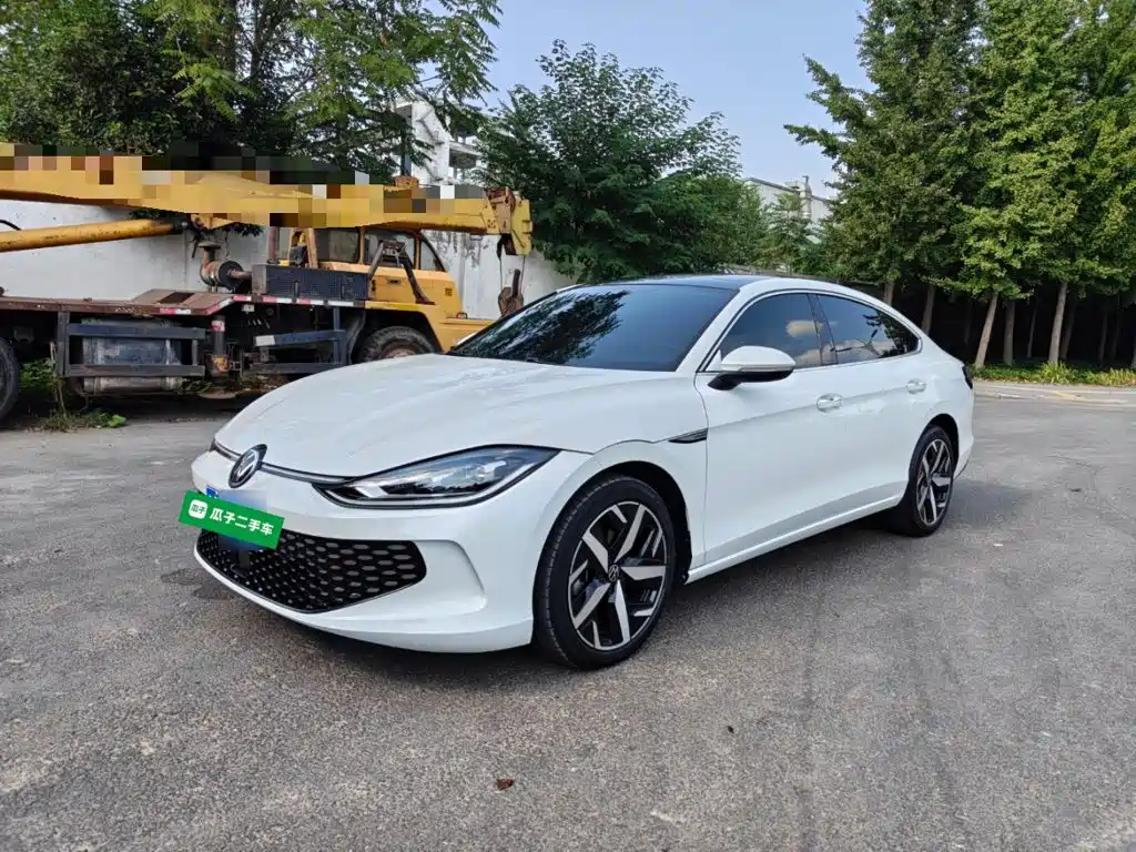 Volkswagen Lamando — миниатюра 2