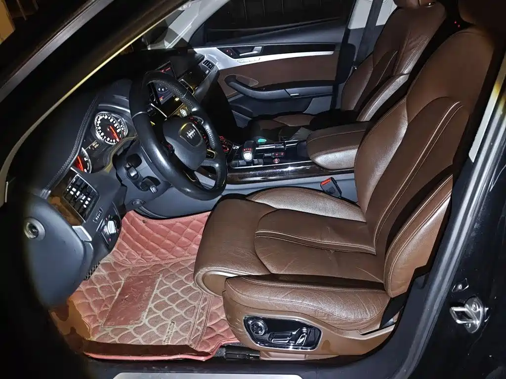 Audi A8 — миниатюра 11
