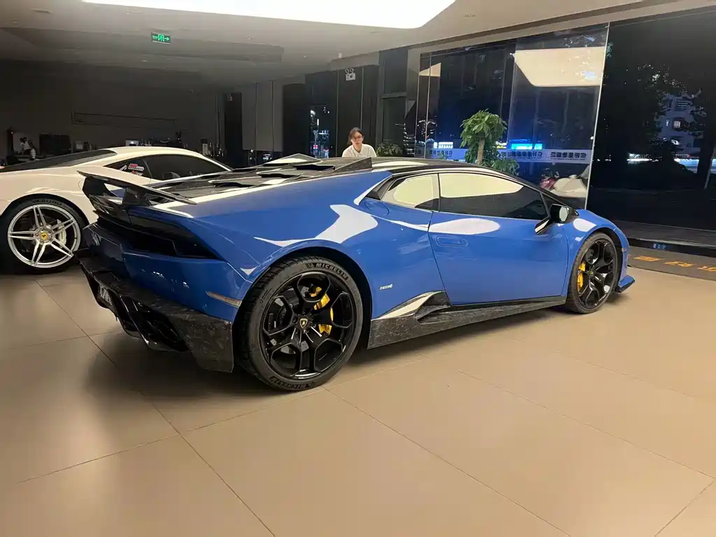 Lamborghini Huracán — миниатюра 24