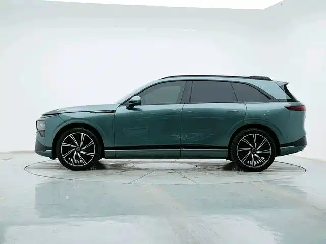 XPeng G9 — миниатюра 4