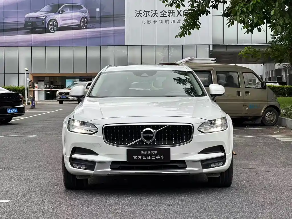 Volvo V90 — миниатюра 3