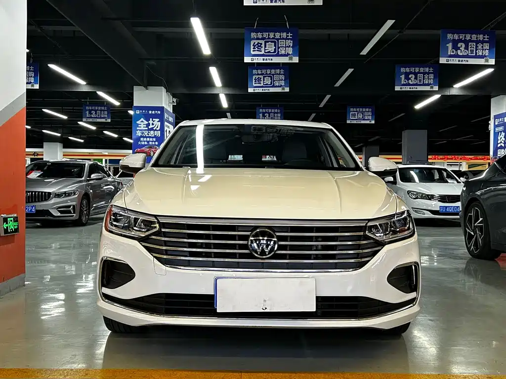 Volkswagen Lavida — миниатюра 2