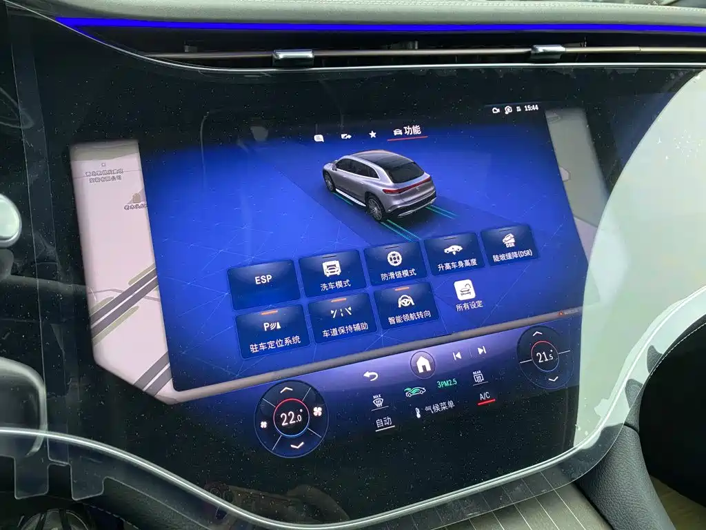 Mercedes-Benz EQS SUV — миниатюра 26