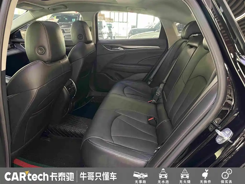 Buick LaCrosse — миниатюра 24