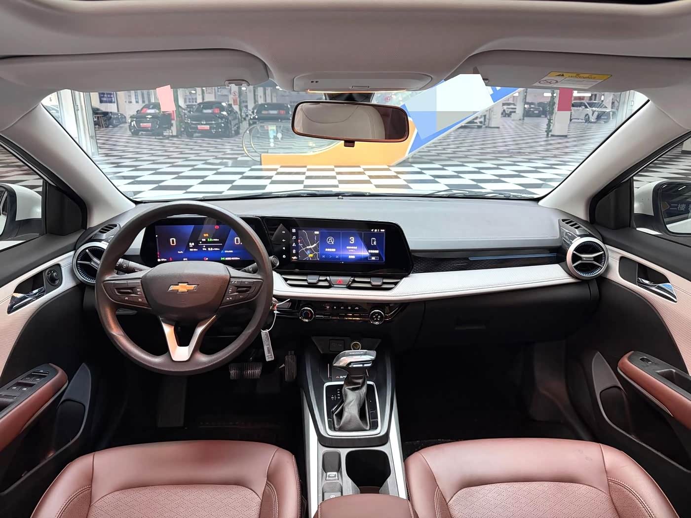 Chevrolet Monza 1.5 л 2022 г. Белый, пробег 46000 км