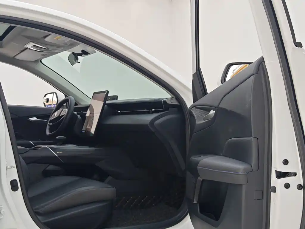 Changan Yida — миниатюра 15