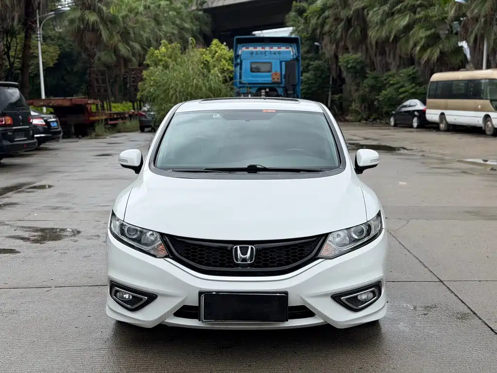 Honda Jade — миниатюра 2
