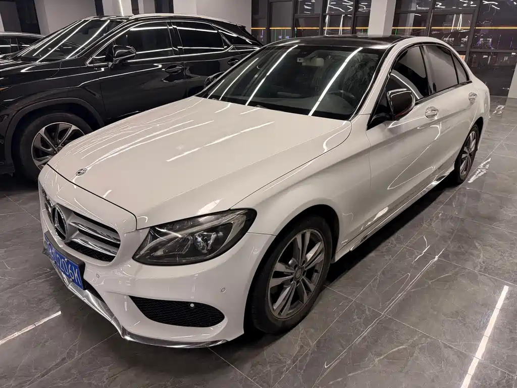 Mercedes-Benz C-Class 2018