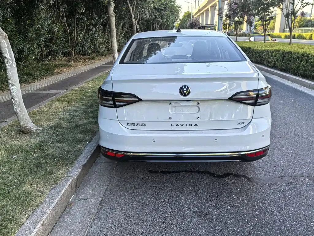 Volkswagen Lavida 2025 1.5L