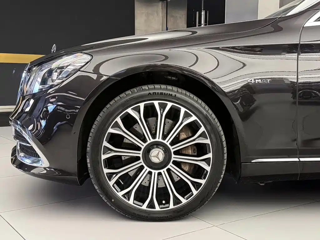 Mercedes-Benz S-Class — миниатюра 13